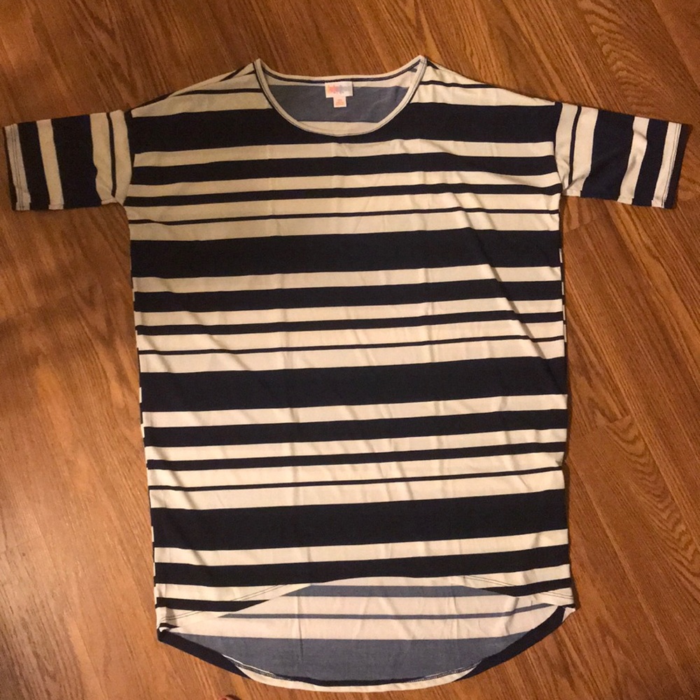 LulaRoe Irma XS